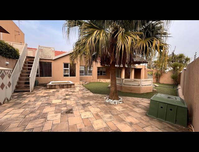 4 BEDROOM HOUSE FOR SALE IN BRACKENDOWNS